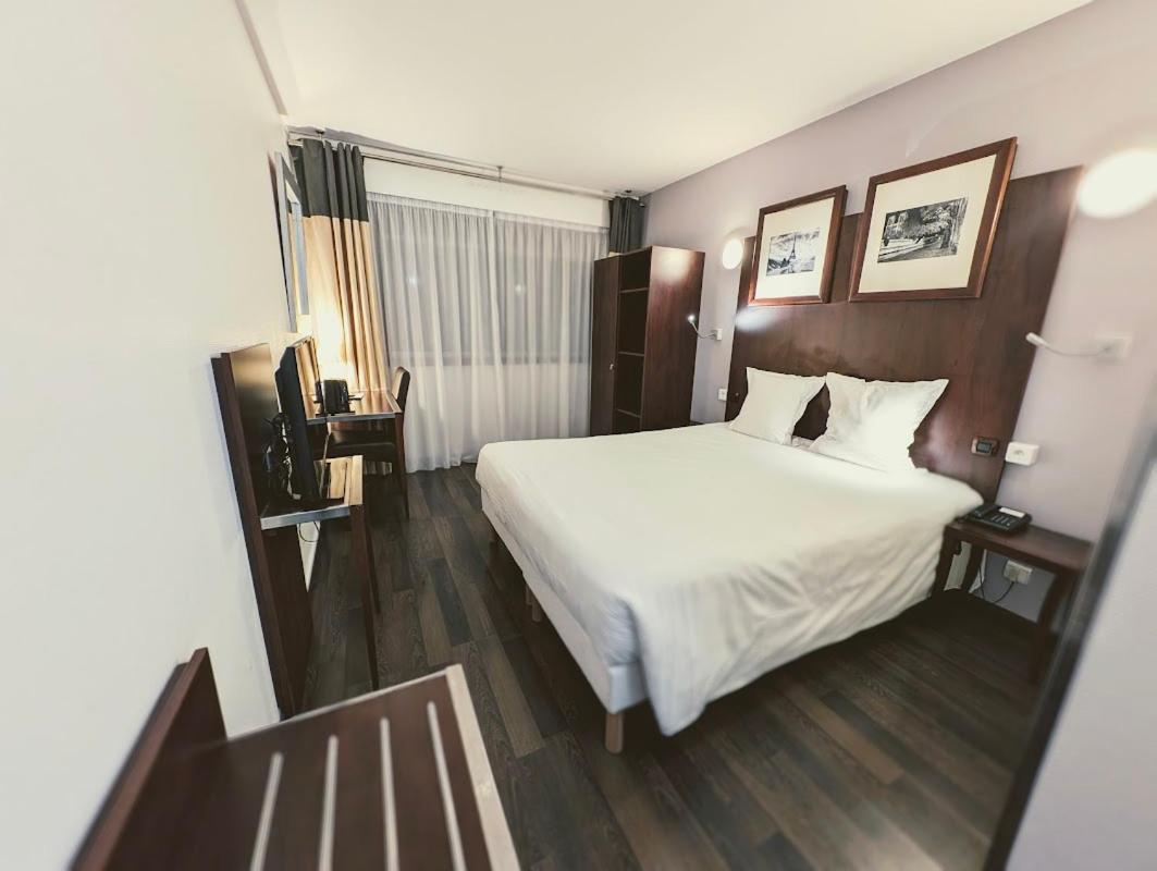 Hotel Du Centre อานมาส ภายนอก รูปภาพ